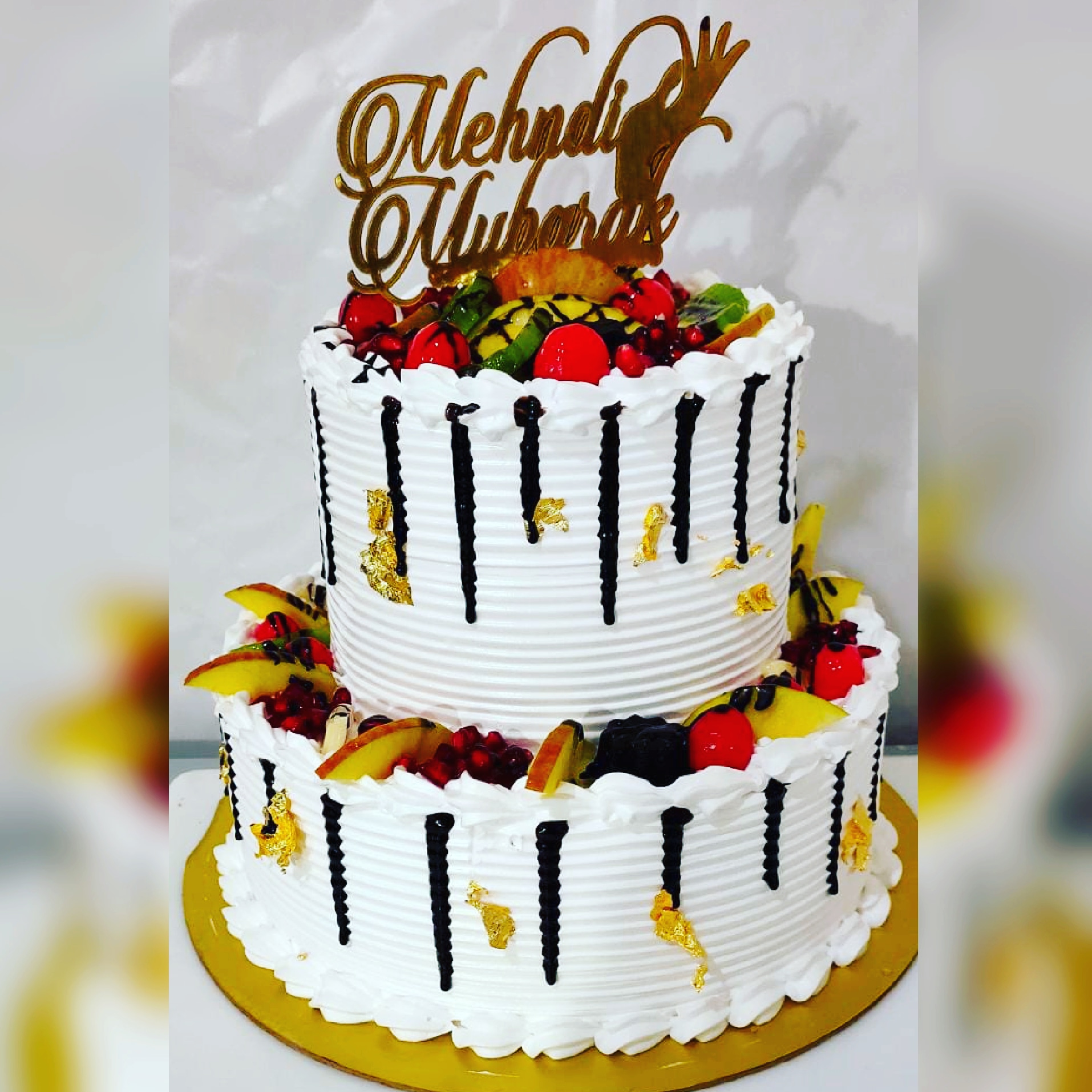 Mehandi Mubarak cake with Visible Fresh Fruits