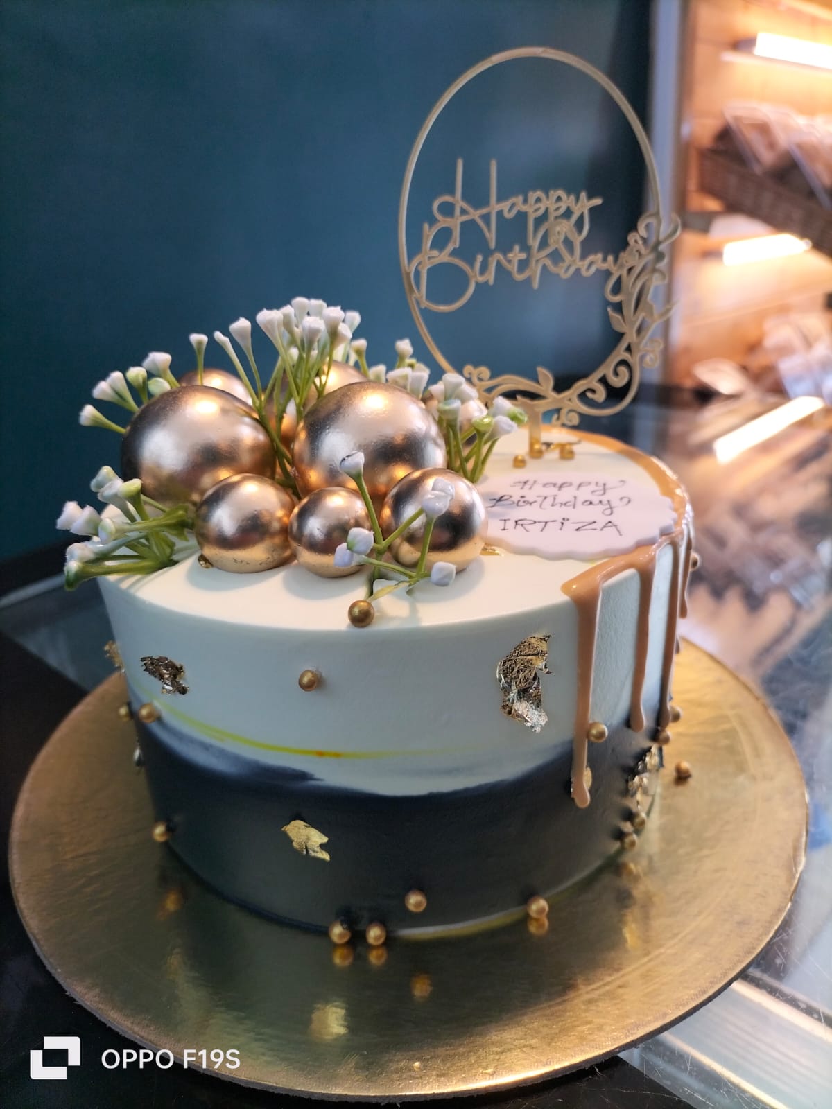 Double Shade with Golden balls cake